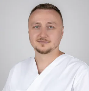 Alexey Komarov, MD Rádiológ — MSK a periférne nervy Muskuloskeletálna diagnostika