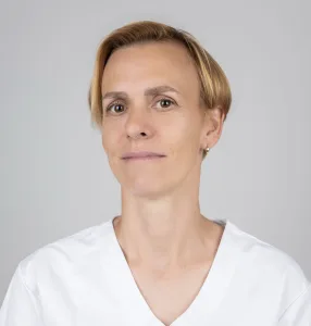 MUDr. Katarína Sláviková, PhD. Rádiologička — CT a MR diagnostika ORL oblasti